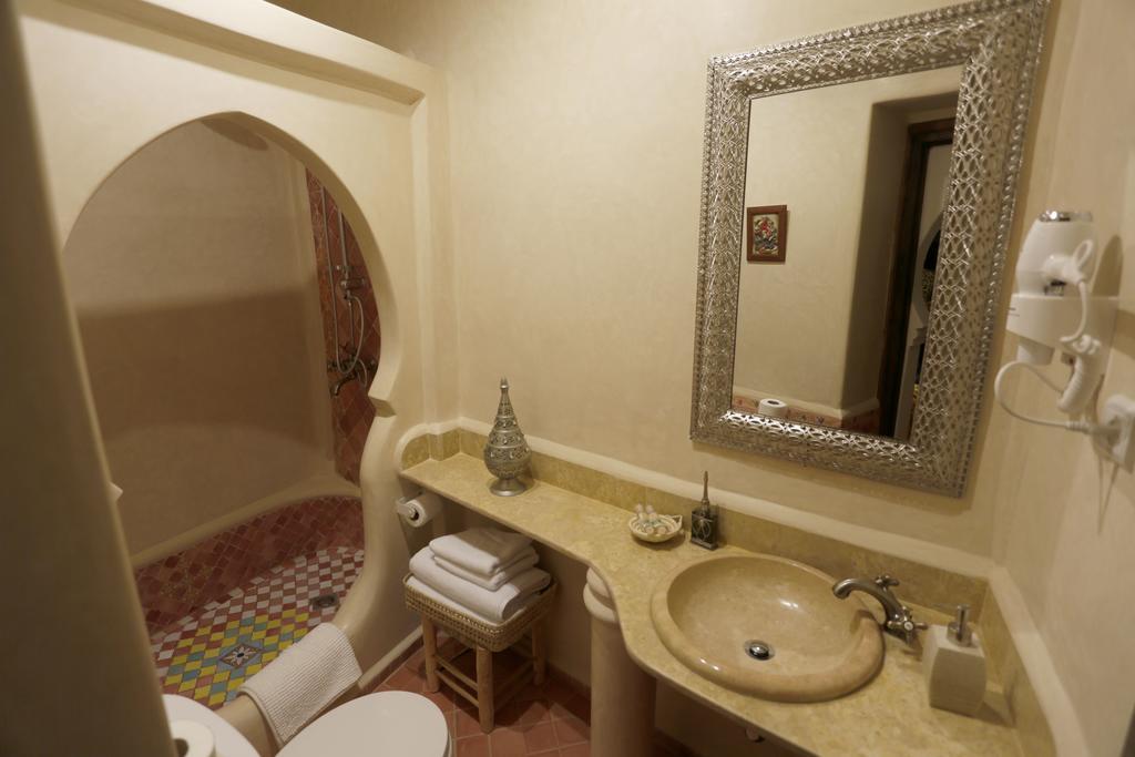 Riad Cherifa Chefchaouen Luaran gambar